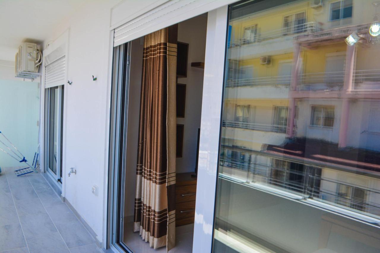 Ersid Apartaments In The Centre ซารานเดอ ภายนอก รูปภาพ