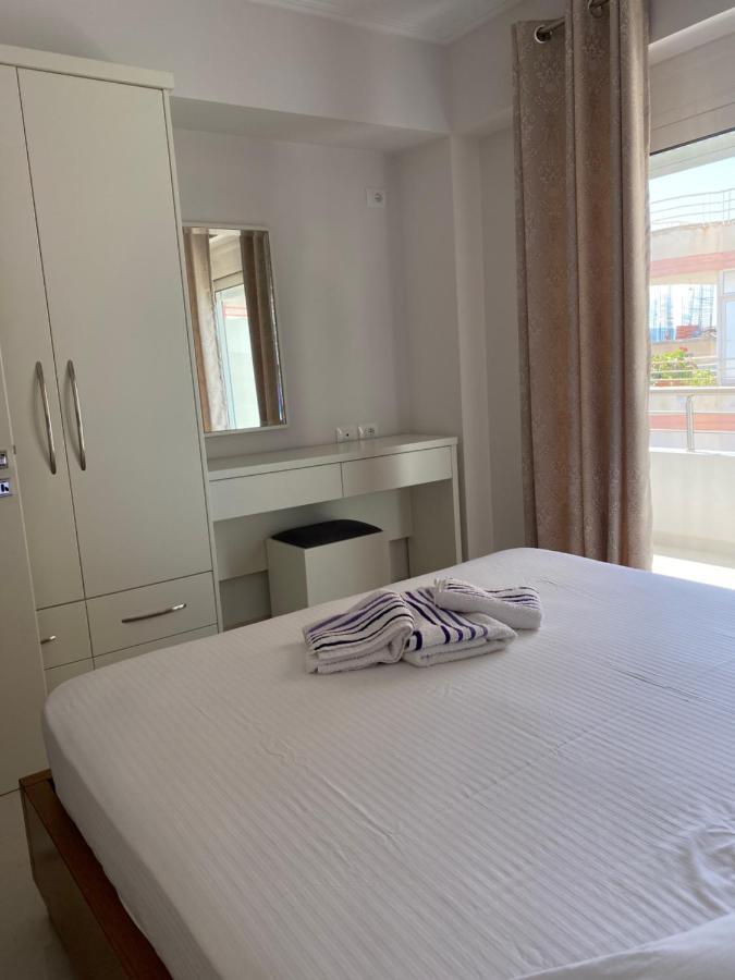 Ersid Apartaments In The Centre ซารานเดอ ภายนอก รูปภาพ