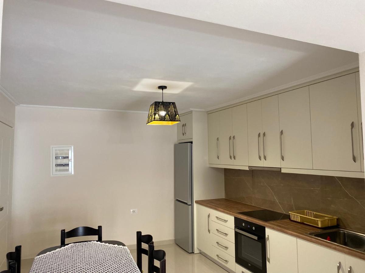 Ersid Apartaments In The Centre ซารานเดอ ภายนอก รูปภาพ